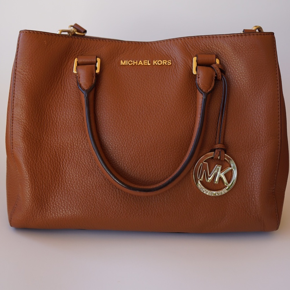 Michael Kors Sutton Medium Satchel Luggage